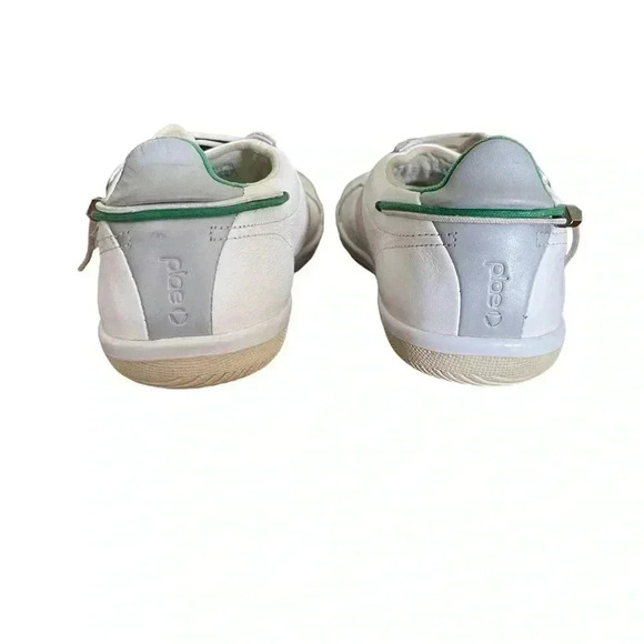 EUC Plae Mulberry sneakers tennis shoes leather - Picture 5 of 8